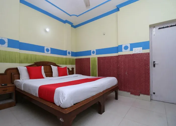 Oyo 30100 Lucky Guest House